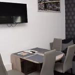 Apartment Trendi *